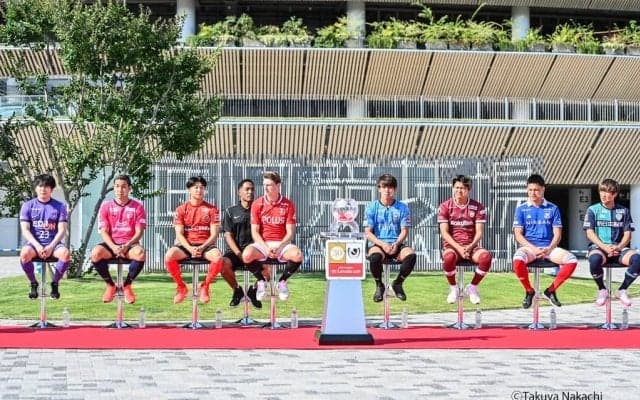 「肌がただれる暑さ」でも浦和ユンカーは異質！ サポーターも「惚れてまうやろぉぉぉおおお」と称賛した姿【ルヴァン杯抽選】