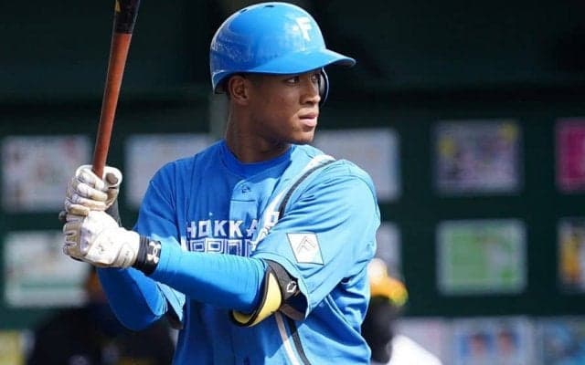 日本ハムが万波と柿木を抹消、オリックスは田嶋と伏見が登録外れる　30日の公示