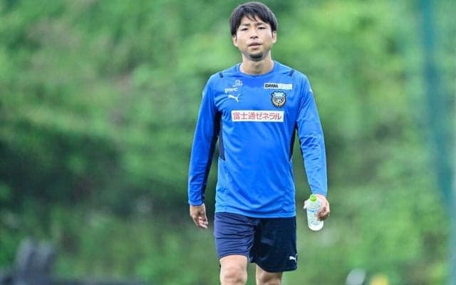 「全体練習で先輩を食ってやろう！」川崎FW小林悠がC大阪戦前に後輩に突き上げを求める！