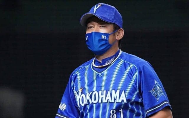 DeNAは佐藤輝明に打たれすぎ？　三浦監督が「一番避けなければ」と語る展開