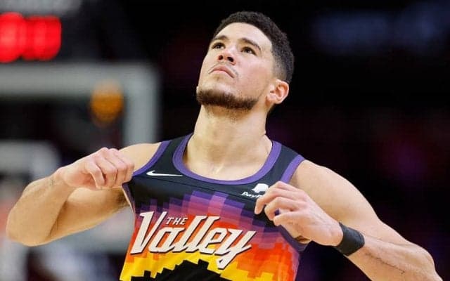 デビン・ブッカーがサンズと4年約302億円のスーパーマックス契約締結へ