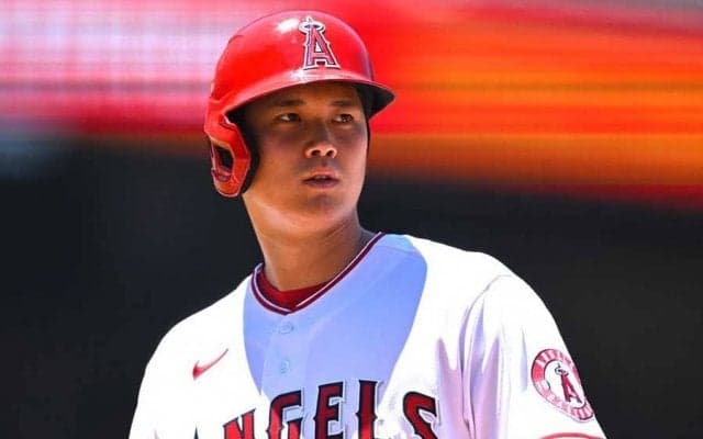 大谷翔平、乱闘騒ぎで海外女性ファンも虜にした紳士さ「嫉妬しちゃう」「ハグしてた」【6月の二刀流】