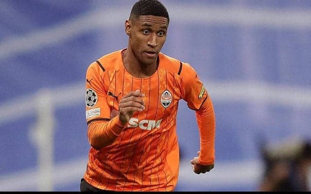 リヨン、シャフタールからレンタル中のMFテテが来季もプレー！　FIFAの特例措置継続でレンタル延長