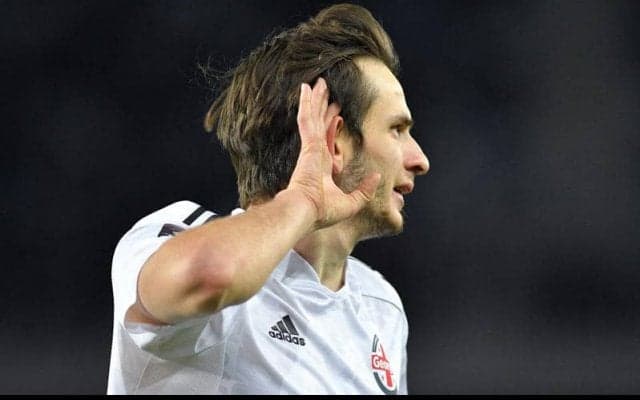 ナポリがインシーニェの後釜をジョージアから発掘！ キレのあるドリブルが魅力の21歳