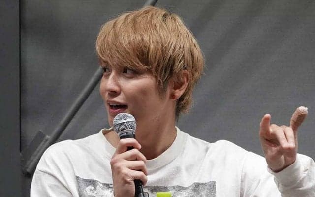 手越祐也さんが“キレキレ”きつねダンス　完璧再現＆抜群の表現力でスタンド騒然