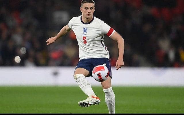 バーンリー、ハーウッド=ベリスをシティからレンタル！　コンパニがアンデルレヒト時代に続きラブコール