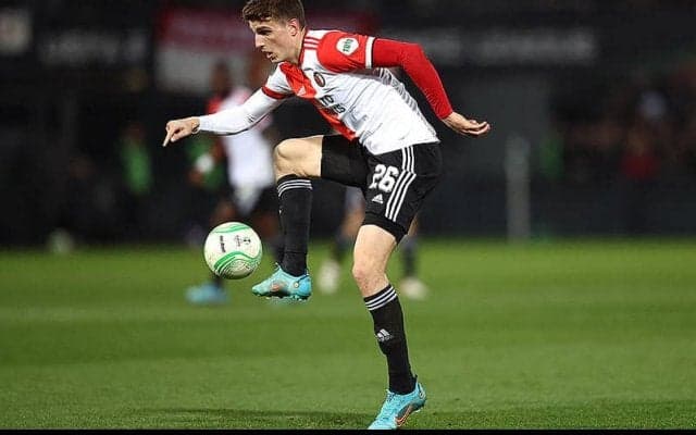 PSV、昨季フェイエで21ゴールのオランダ代表MFティルを獲得！