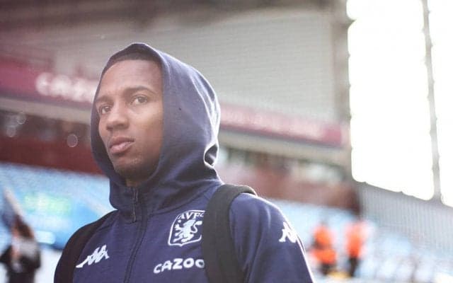 36歳アシュリー・ヤングがアストン・ビラと1年の契約延長、昨季復帰し25試合プレー