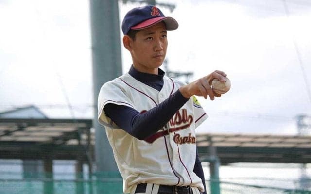 【高校野球】大阪桐蔭を苦しめたプロ注目右腕　大阪電通大高・的場吏玖を急成長させた“2つの憧れ”