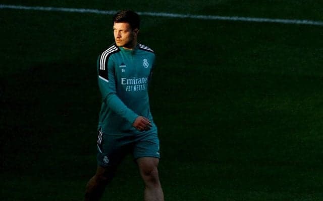 期待外れに終わったヨビッチ、レアルが50％の権利保有でフィオレンティーナにフリーで移籍