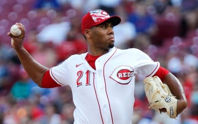 【MLB】最速166キロ剛球でも球界最悪の“一発病”…　被弾止まらぬ有望株が「屈指の無能」