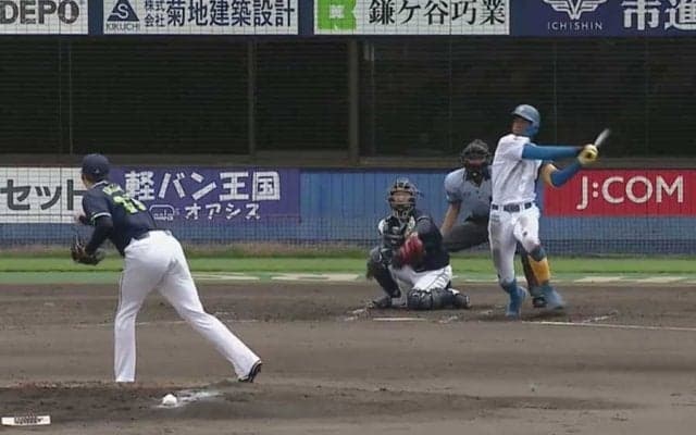 「あれが入るのは異次元すぎる」　万波中正の“ねじりスイング”に驚愕「落合みたい」