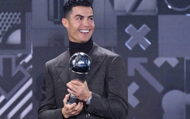 「彼には小さすぎる」C・ロナウドが30億円のプライベートジェットを“売り”に