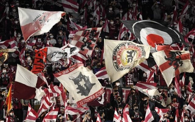 神戸、セルティックとのコラボグッズを販売！古橋をデザインしたタオマフなども