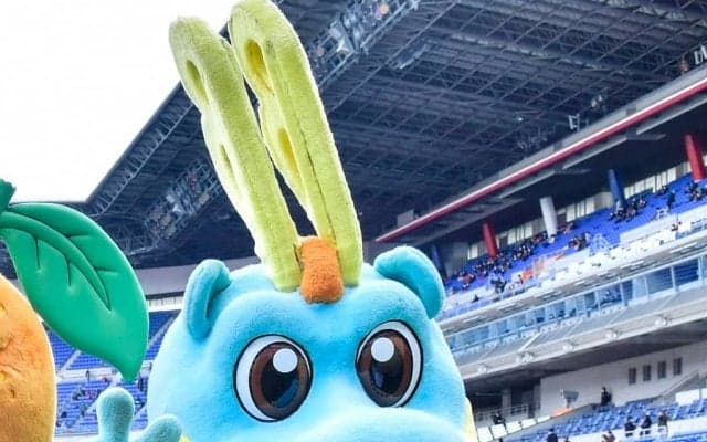 J2秋田のマスコットが「横浜FCイラスト部」に感謝の言葉！「ぼ、僕は緑色じゃないゴン…」から「とっても上手にかけてるゴン」