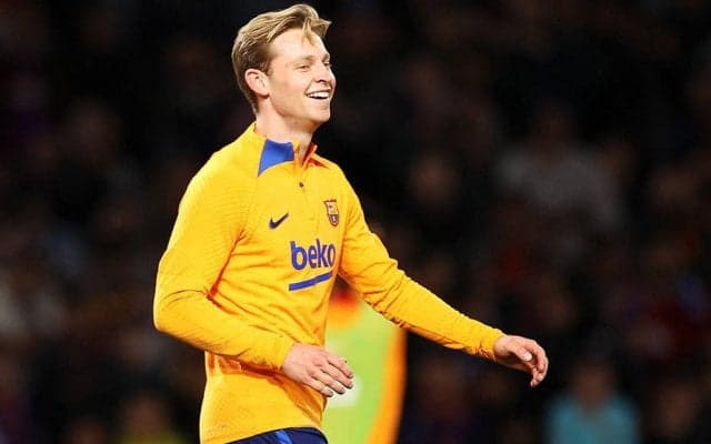 バルサ会長がユナイテッド牽制、移籍噂のオランダ代表MFデ・ヨングに言及「彼を売るつもりはない」