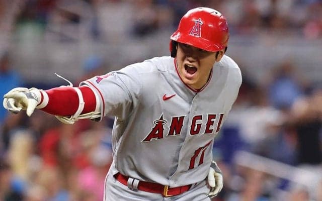 【MLB】大谷翔平、満塁の絶好機で「なんてスイングだ！」　勝ち越し打に解説大絶賛