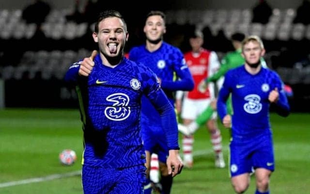 なぜ日本人が英国でスカウトとしてプロ契約できたのか？　欧州でサッカーを見る“夢の仕事”に就く方法　