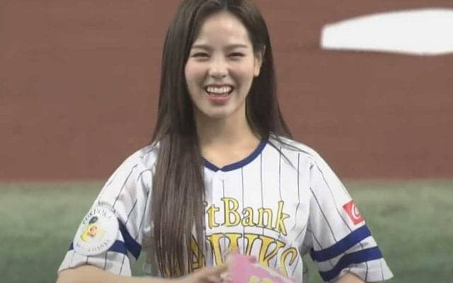 恥ずかしがる人気アイドルがキュートな姿…「鷹の祭典」は今後も豪華顔ぶれが登場