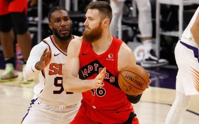 首の負傷で昨季全休のアーロン・ベインズ、NBAチームのワークアウトに参加へ