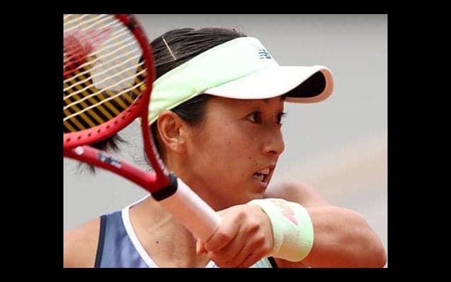  土居美咲ペア 快勝で決勝進出 