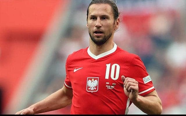 クリホヴィアクがアル・シャバブにレンタル加入！　元同僚バネガやキム・スンギュ在籍