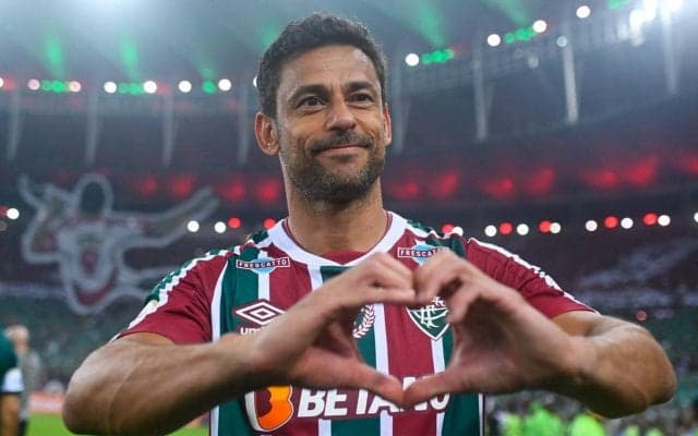 元ブラジル代表フレッジが38歳で現役引退…ラストマッチは約7万人に見送られる