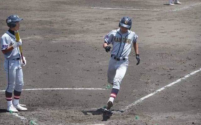 【高校野球】千葉学芸、大会新の初回32得点！　ランニングHR4本など驚異の猛攻、打者4巡19安打