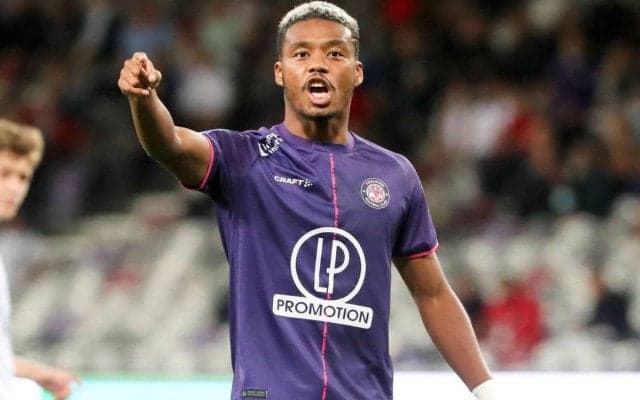 「可愛すぎる」娘の3歳誕生日にデレデレのオナイウ阿道、娘からまさかのお誘い!? 