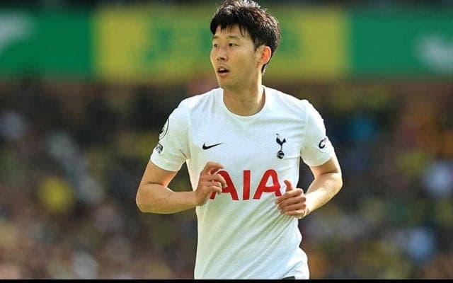 韓国遠征中のスパーズ、コンテ監督の超ハードトレーニングにソン・フンミンもケインもダウン