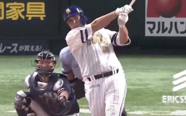 「半詰まりでこれはヤバいて」　鷹“ロマン砲”の待望1号は「力で押し込んだなぁ」