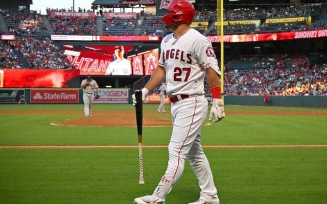 【MLB】負傷交代トラウトは「問題ない」　戦線離脱は回避も…エ軍監督代行「ただ痛みがある」