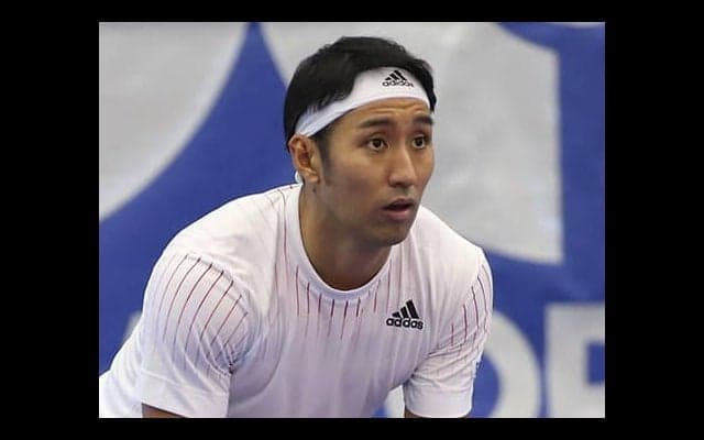  内山靖崇、完勝でCH初戦突破 