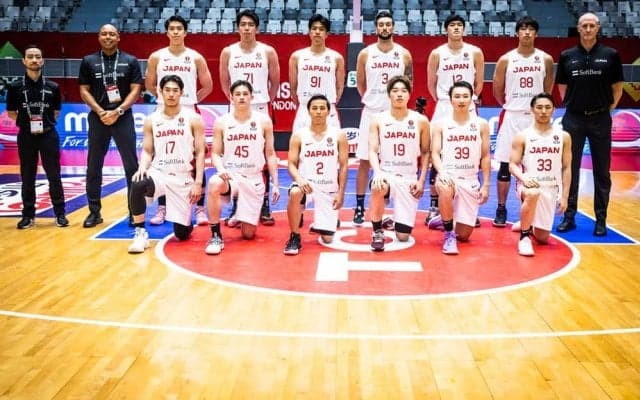 男子日本代表、FIBAアジアカップ2022初戦カザフスタンに100点ゲームで勝利 – 渡邊雄太がゲームハイの21得点