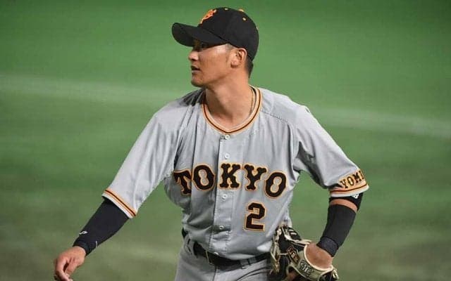 投手すら驚いた美技は「なにそれ菊池かよ」　超人的“空中キャッチ”が「たまらん」