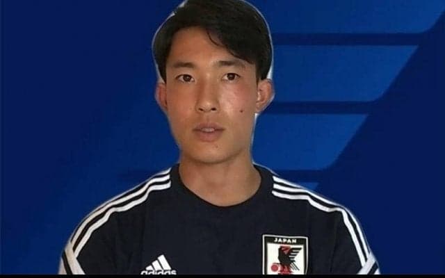 谷晃生、同世代GK陣とのポジション争いへ「守備範囲、ハイボールというストロングを出したい」