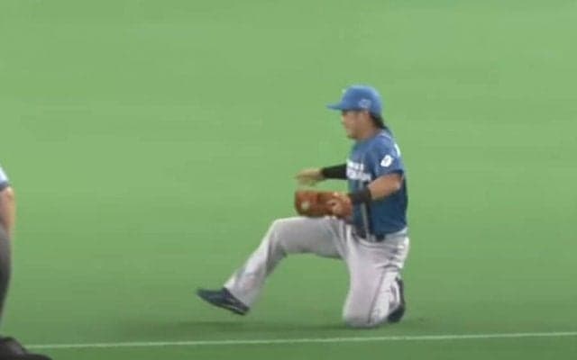 強烈打球もクルり捕球「合わせ方がすごい」　美技でファン魅了「源田を感じる」