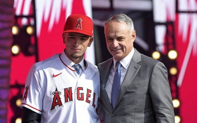 【MLB】「ショウヘイに会えることに興奮」エンゼルス1巡目指名は二刀流の大学生　ドラフト会議