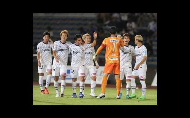 ３強に迫るＶ・ファーレン長崎。本領を発揮し出した昇格有力候補は何が変わったのか