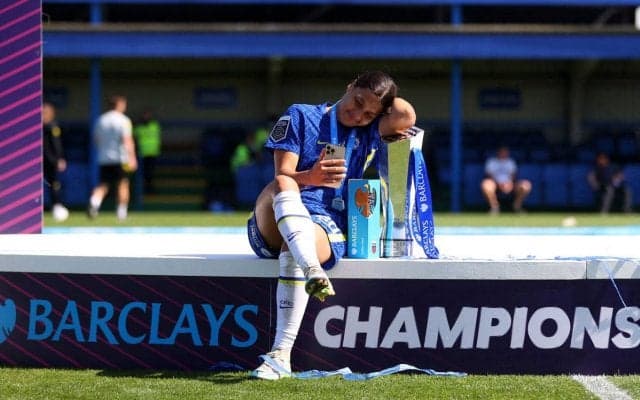 史上初！最後の『FIFA』シリーズで女子選手起用、パッケージはムバッペとチェルシーFWサム・カー