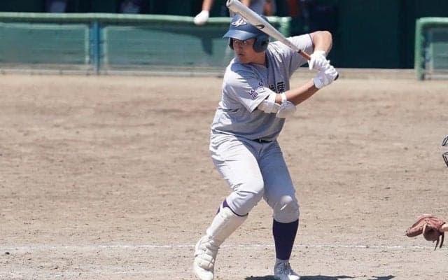 【高校野球】花巻東・佐々木麟太郎がマルチ安打　右前タイムリーと右中間二塁打で8強進出に貢献