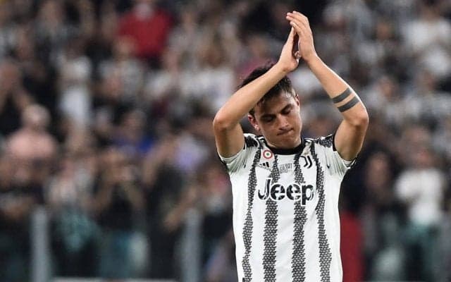 ユベントス退団のアルゼンチン代表FWがローマに加入!! フリーで大型補強に成功!! 気になる｢背番号｣と｢カッコいい｣と反響のユニフォーム｢お披露目映像｣