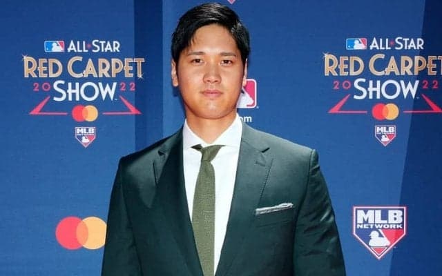 大谷翔平が日本人初の快挙！NBAカリーらを抑えて「男性ベストアスリート」に選出、「MLB最優秀選手賞」は２年連続２度目