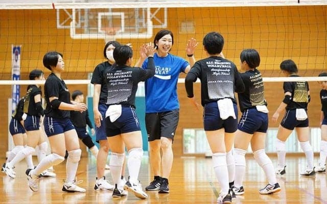 高校日本一で「震える気持ち味わった」　徳島で明かされたバレー荒木絵里香の成長物語