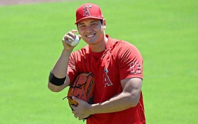 【MLB】大谷翔平が笑顔で日本語指導　球宴で見せた“神対応”にファン「私の先生になって」