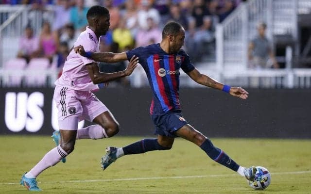 バルセロナ公式SNSが「ミニ選手の合成写真」を相次いで投稿！ 「この遊び、何やねん！」とファンから突っ込みの声