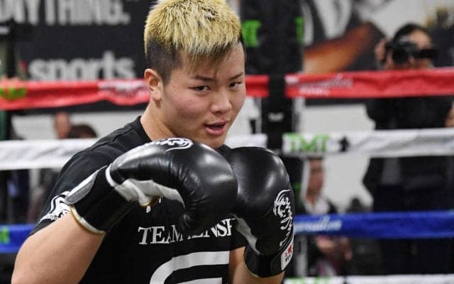 「すんごい待遇やな」那須川天心とPSGのスター選手たちが集った写真にファン興奮「ラモスに肩組まれてる！！！！」