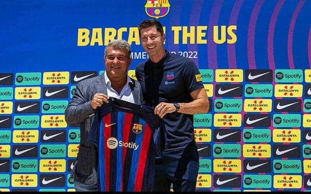 バルセロナがTV放映権15％を追加で売却！　約446億円を調達