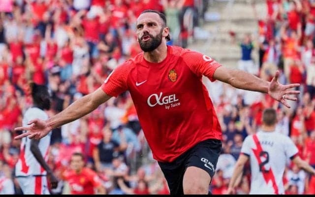 ラツィオFWムリキが昨季レンタルで加入したマジョルカヘ完全移籍！