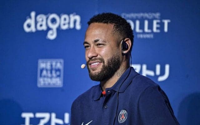 パリ・サンジェルマンvs浦和レッズの「スタメン発表」! 浦和の「新加入FWリンセン」がベンチ入り!